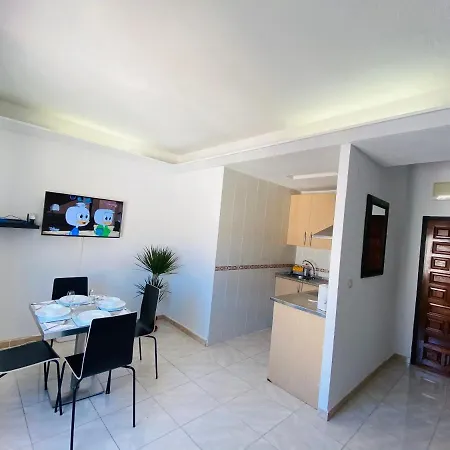 Boliches Edificio, Guidet 2